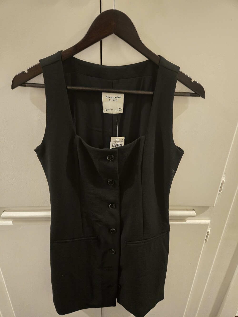 NWT Abercrombie & Fitch Black Sleeveless Button-Down Mini Dress